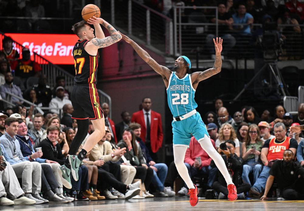 下行的背景 下行的背景